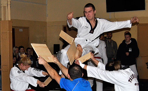 Pokaz Taekwondo Robert Kuźniar